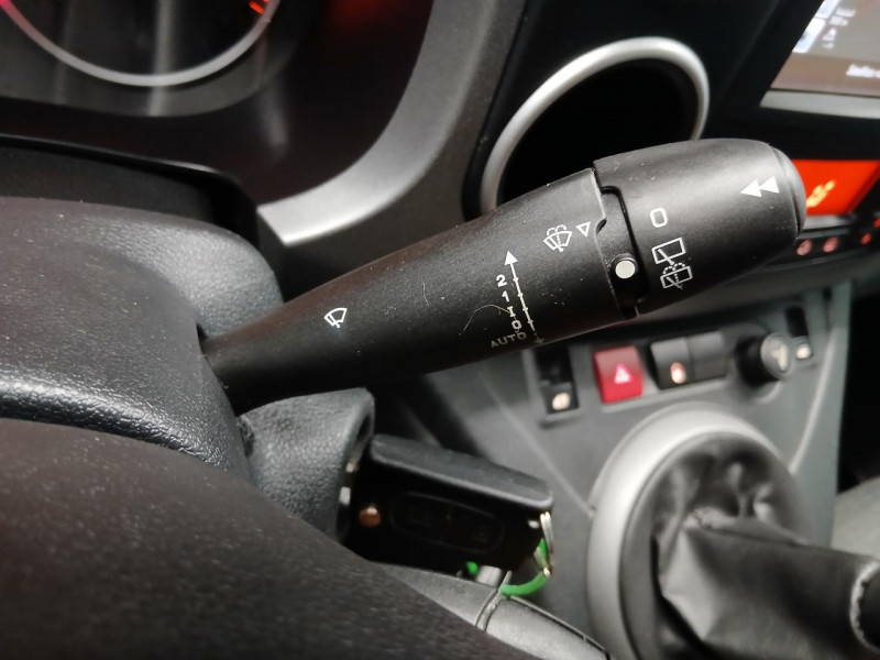 Photo 19 de l'offre de CITROEN BERLINGO Multispace 1.6 BlueHDi 100 BVM5 XTR à 12490€ chez MKP Distribution