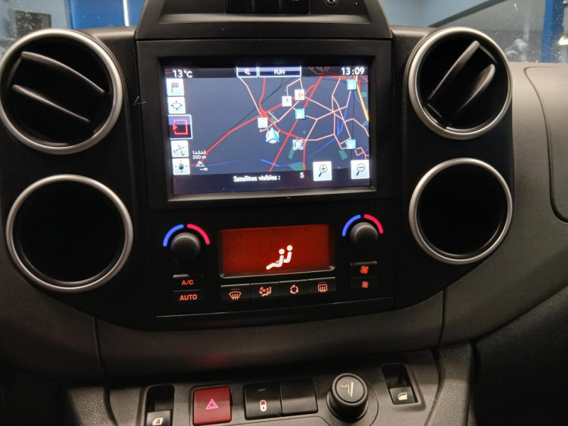 Photo 27 de l'offre de CITROEN BERLINGO Multispace 1.6 BlueHDi 100 BVM5 XTR à 12490€ chez MKP Distribution