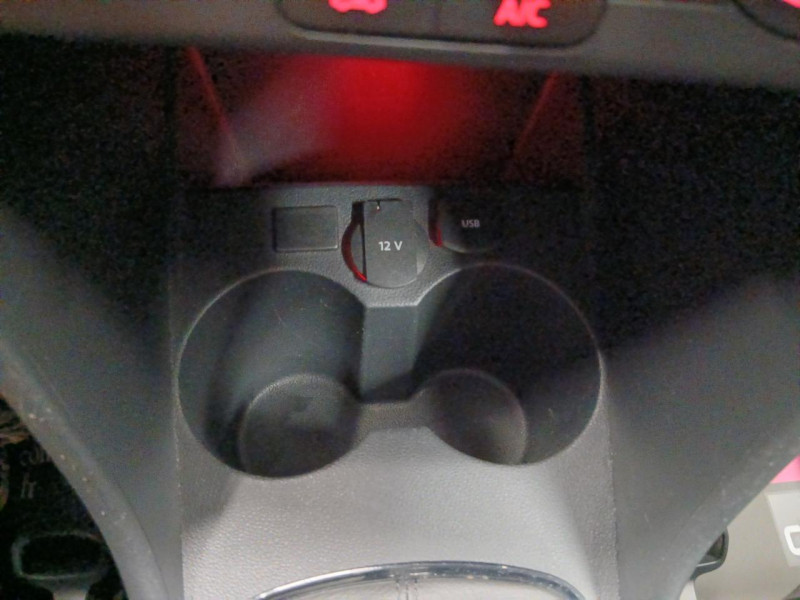 Photo 28 de l'offre de VOLKSWAGEN POLO  1.0 60 Edition BVM à 9490€ chez MKP Distribution