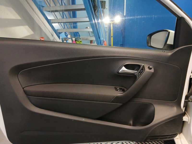 Photo 22 de l'offre de VOLKSWAGEN POLO  1.0 60 Edition BVM à 9490€ chez MKP Distribution