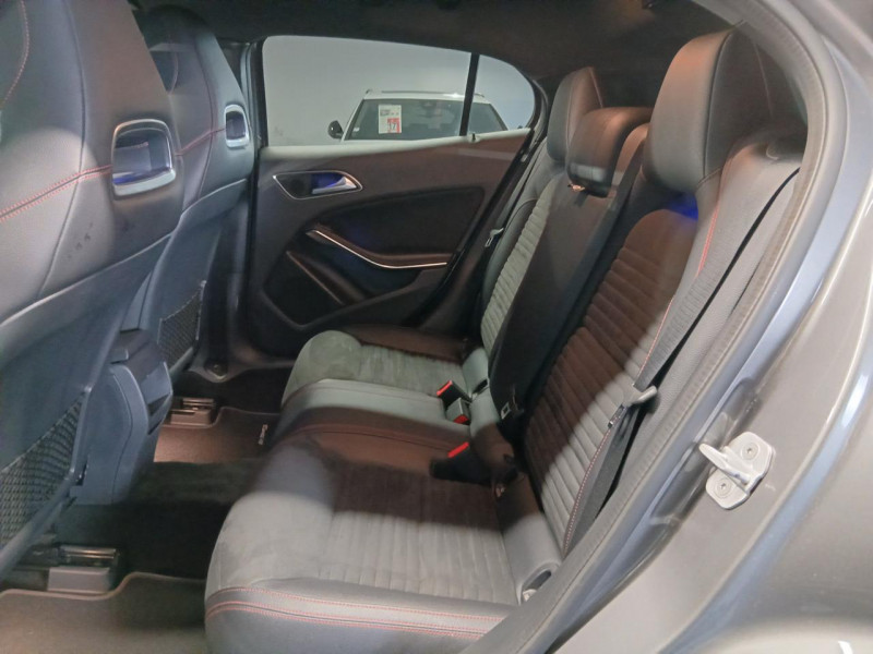 Photo 14 de l'offre de MERCEDES-BENZ GLA 180 CDi 109 7-G DCT Fascination à 21490€ chez MKP Distribution