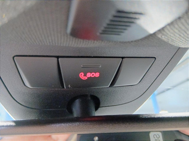 Photo 35 de l'offre de MERCEDES-BENZ GLA 180 CDi 109 7-G DCT Fascination à 21490€ chez MKP Distribution