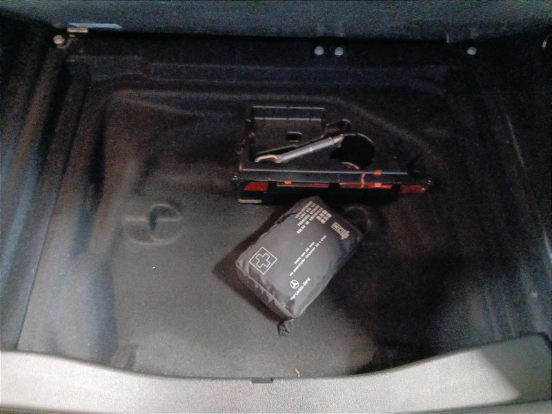 Photo 16 de l'offre de MERCEDES-BENZ GLA 180 CDi 109 7-G DCT Fascination à 21490€ chez MKP Distribution