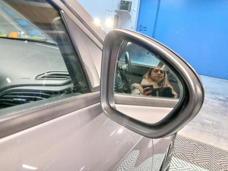 Photo 38 de l'offre de FIAT TIPO STATION WAGON MY19 E6D Tipo Station Wagon 1.6 MultiJet 120 ch S&S DCT S-Design à 14990€ chez MKP Distribution