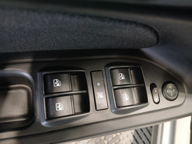 Photo 40 de l'offre de FIAT TIPO STATION WAGON MY19 E6D Tipo Station Wagon 1.6 MultiJet 120 ch S&S DCT S-Design à 14990€ chez MKP Distribution