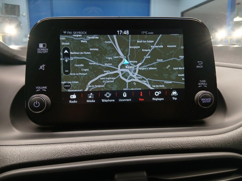 Photo 23 de l'offre de FIAT TIPO STATION WAGON MY19 E6D Tipo Station Wagon 1.6 MultiJet 120 ch S&S DCT S-Design à 14990€ chez MKP Distribution