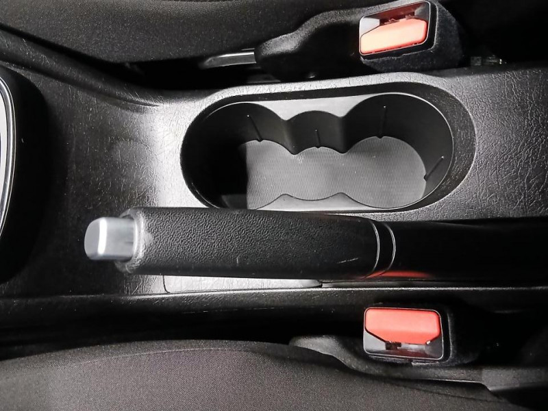 Photo 30 de l'offre de FIAT TIPO STATION WAGON MY19 E6D Tipo Station Wagon 1.6 MultiJet 120 ch S&S DCT S-Design à 14990€ chez MKP Distribution