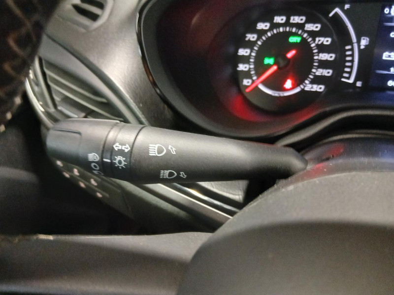 Photo 21 de l'offre de FIAT TIPO STATION WAGON MY19 E6D Tipo Station Wagon 1.6 MultiJet 120 ch S&S DCT S-Design à 14990€ chez MKP Distribution