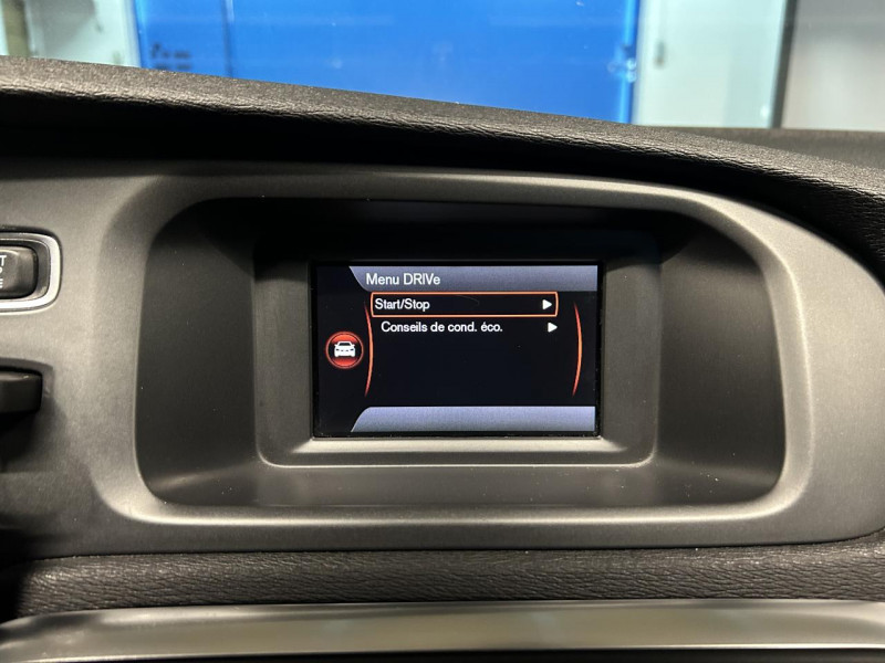 Photo 31 de l'offre de VOLVO V40 II T3 150 Start&Stop Kinetic à 10490€ chez MKP Distribution