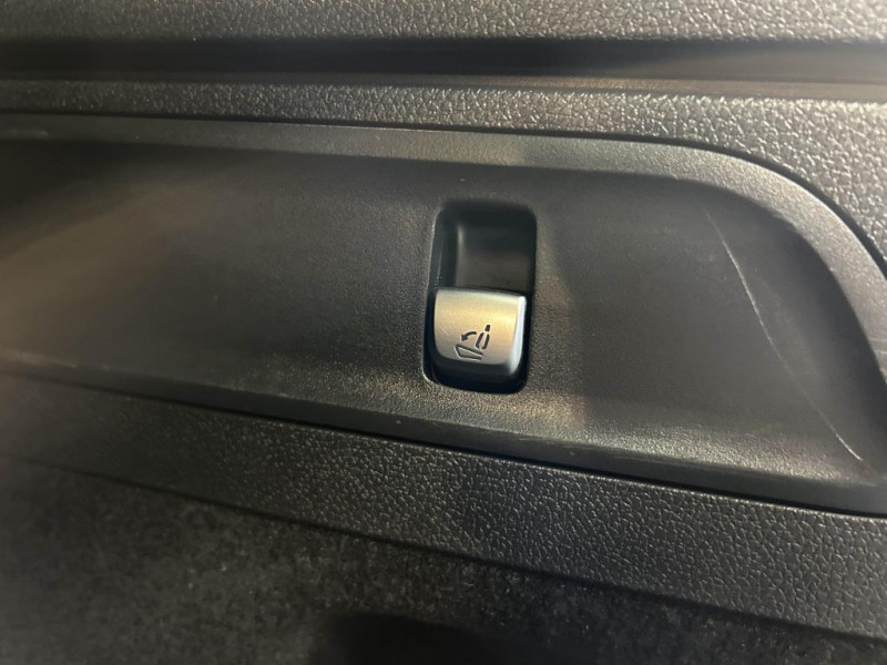 Photo 41 de l'offre de MERCEDES-BENZ GLC 2.0 300 de 306 4Matic AMG Line BVA à 35990€ chez MKP Distribution