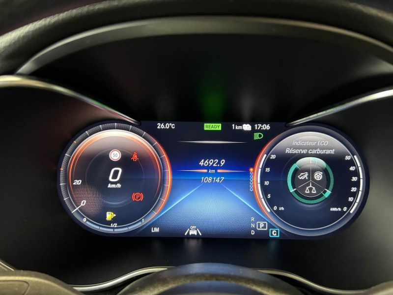 Photo 11 de l'offre de MERCEDES-BENZ GLC 2.0 300 de 306 4Matic AMG Line BVA à 35990€ chez MKP Distribution