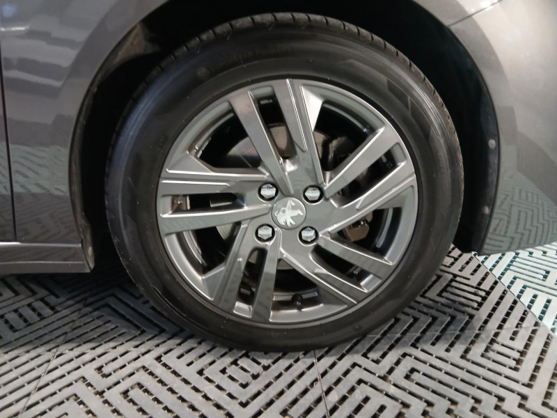 Photo 42 de l'offre de PEUGEOT 208 1.5 BlueHDi 100 Allure BVM6 à 13990€ chez MKP Distribution