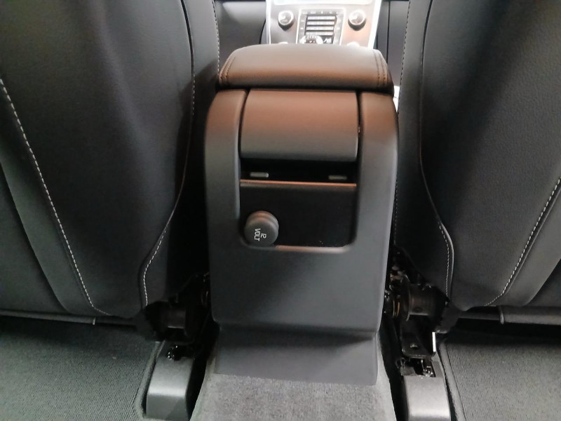 Photo 31 de l'offre de VOLVO XC60 2.0  D3 150 Momentum BVM à 18990€ chez MKP Distribution