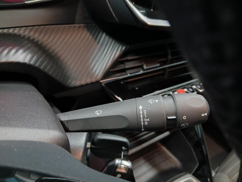 Photo 23 de l'offre de PEUGEOT 208 1.5 BlueHDi 100 Allure BVM6 à 13990€ chez MKP Distribution