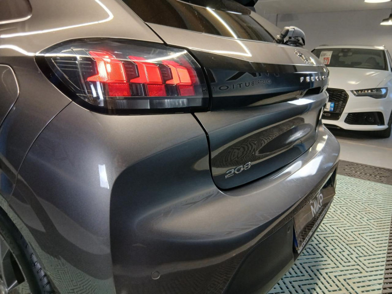 Photo 47 de l'offre de PEUGEOT 208 1.5 BlueHDi 100 Allure BVM6 à 13990€ chez MKP Distribution