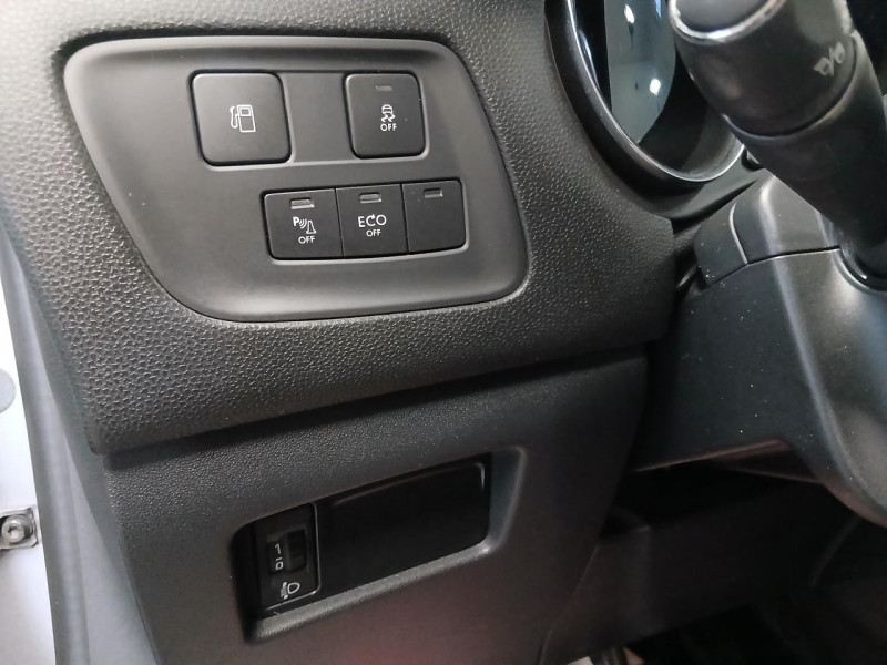 Photo 22 de l'offre de DS DS4 EXECUTIVE 1.6 BlueHDi 115 So Chic  BVM6 à 11490€ chez MKP Distribution