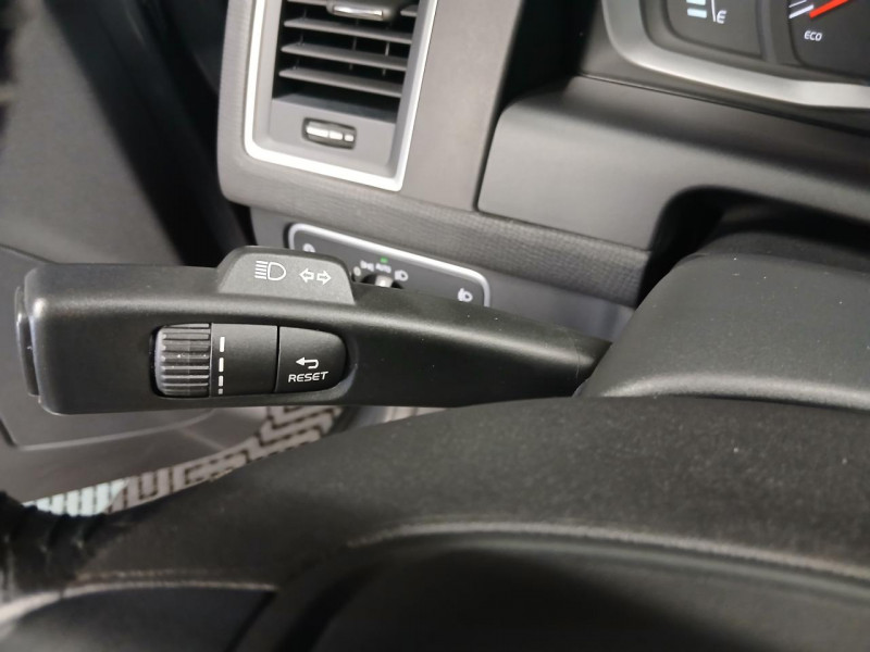 Photo 22 de l'offre de VOLVO XC60 2.0  D3 150 Momentum BVM à 18990€ chez MKP Distribution