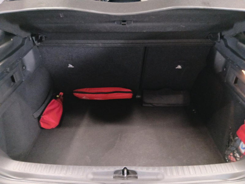 Photo 14 de l'offre de DS DS4 EXECUTIVE 1.6 BlueHDi 115 So Chic  BVM6 à 11490€ chez MKP Distribution