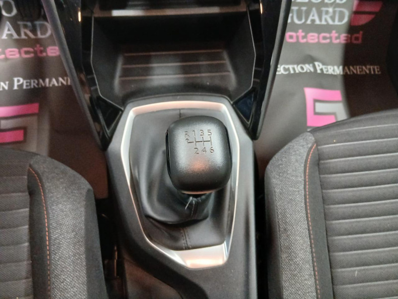 Photo 30 de l'offre de PEUGEOT 208 1.5 BlueHDi 100 Allure BVM6 à 13990€ chez MKP Distribution