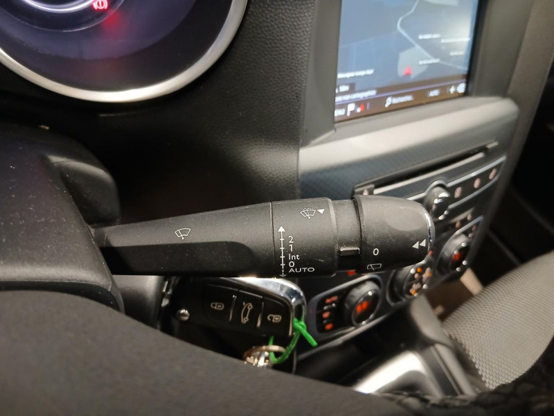 Photo 21 de l'offre de DS DS4 EXECUTIVE 1.6 BlueHDi 115 So Chic  BVM6 à 11490€ chez MKP Distribution