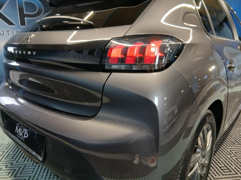 Photo 46 de l'offre de PEUGEOT 208 1.5 BlueHDi 100 Allure BVM6 à 13990€ chez MKP Distribution