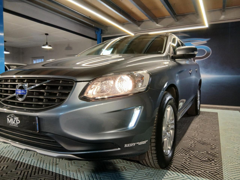 Photo 46 de l'offre de VOLVO XC60 2.0  D3 150 Momentum BVM à 18990€ chez MKP Distribution