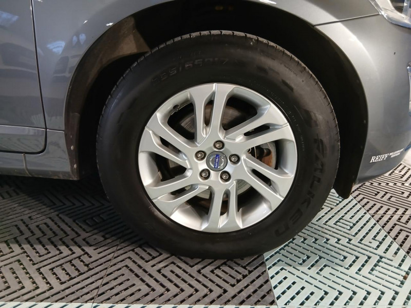 Photo 44 de l'offre de VOLVO XC60 2.0  D3 150 Momentum BVM à 18990€ chez MKP Distribution