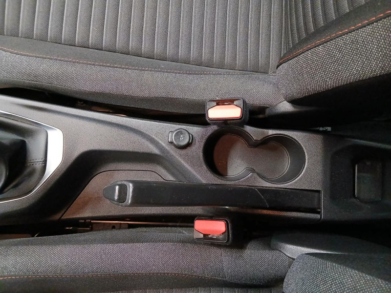 Photo 28 de l'offre de PEUGEOT 208 1.5 BlueHDi 100 Allure BVM6 à 13990€ chez MKP Distribution