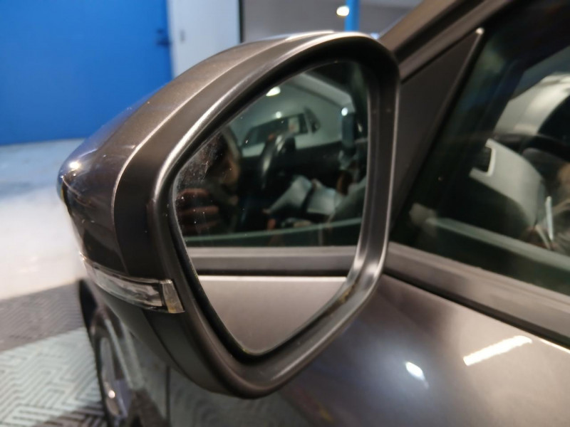 Photo 37 de l'offre de PEUGEOT 208 1.5 BlueHDi 100 Allure BVM6 à 13990€ chez MKP Distribution