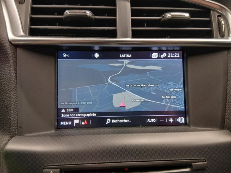 Photo 23 de l'offre de DS DS4 EXECUTIVE 1.6 BlueHDi 115 So Chic  BVM6 à 11490€ chez MKP Distribution