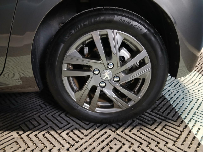 Photo 39 de l'offre de PEUGEOT 208 1.5 BlueHDi 100 Allure BVM6 à 13990€ chez MKP Distribution