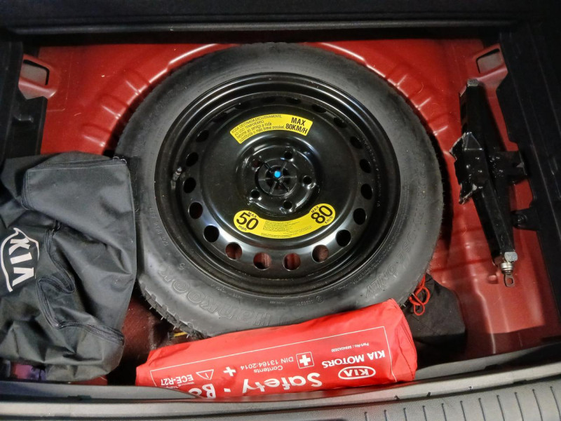 Photo 16 de l'offre de KIA SPORTAGE 2.0 CRDi 136 AWD Pack Premium à 17990€ chez MKP Distribution