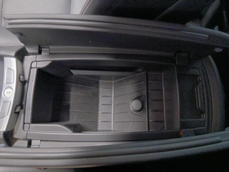 Photo 35 de l'offre de BMW SERIE 5 GRAN TURISMO  520da 2.0 163 F07 LCI Luxury  BVA à 23990€ chez MKP Distribution