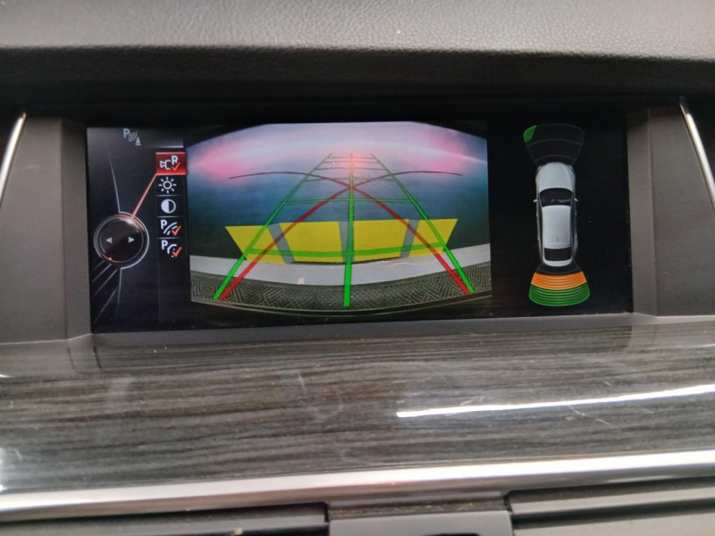 Photo 28 de l'offre de BMW SERIE 5 GRAN TURISMO  520da 2.0 163 F07 LCI Luxury  BVA à 23990€ chez MKP Distribution