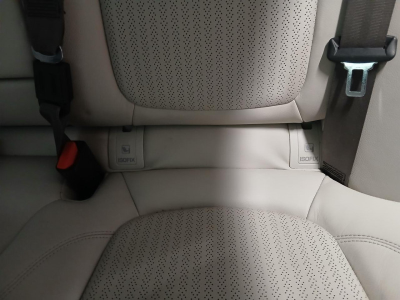 Photo 36 de l'offre de JAGUAR XF  2.0 D 180 Prestige BVA  à 15990€ chez MKP Distribution