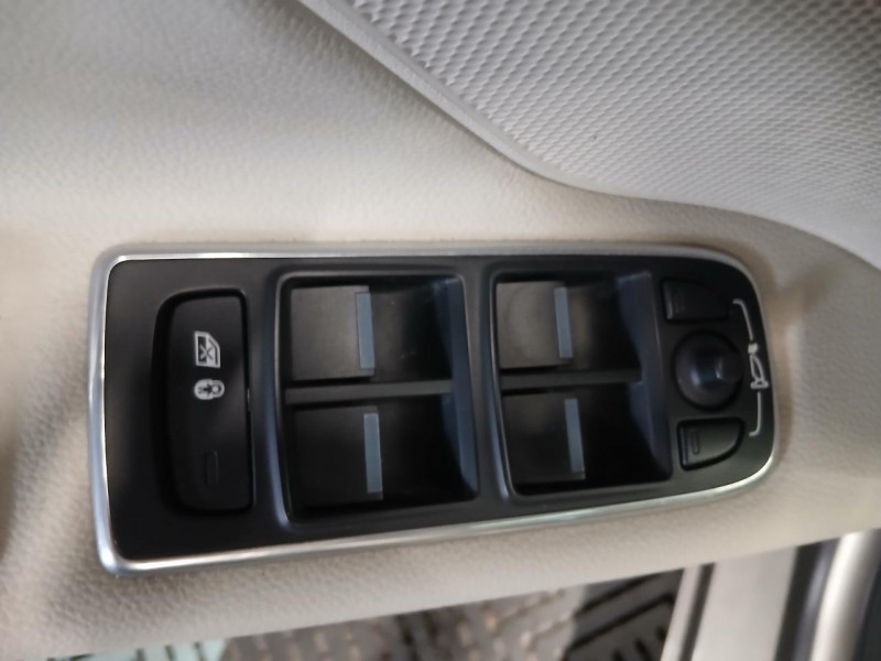 Photo 50 de l'offre de JAGUAR XF  2.0 D 180 Prestige BVA  à 15990€ chez MKP Distribution