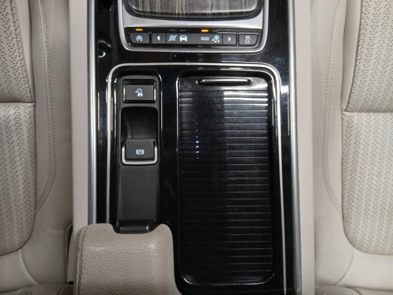Photo 35 de l'offre de JAGUAR XF  2.0 D 180 Prestige BVA  à 15990€ chez MKP Distribution