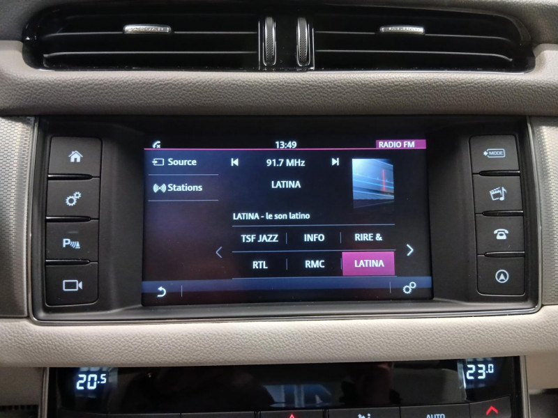 Photo 27 de l'offre de JAGUAR XF  2.0 D 180 Prestige BVA  à 15990€ chez MKP Distribution