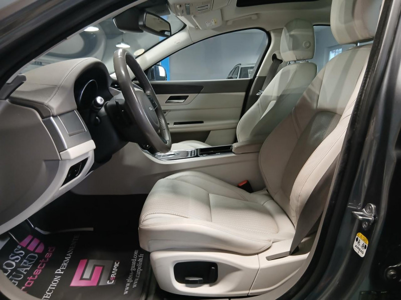 Photo 11 de l'offre de JAGUAR XF  2.0 D 180 Prestige BVA  à 15990€ chez MKP Distribution