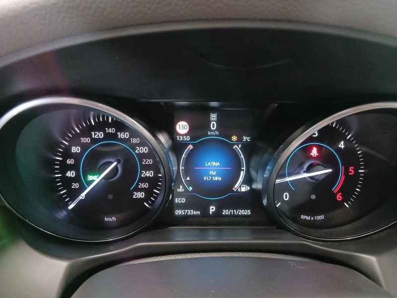 Photo 17 de l'offre de JAGUAR XF  2.0 D 180 Prestige BVA  à 15990€ chez MKP Distribution