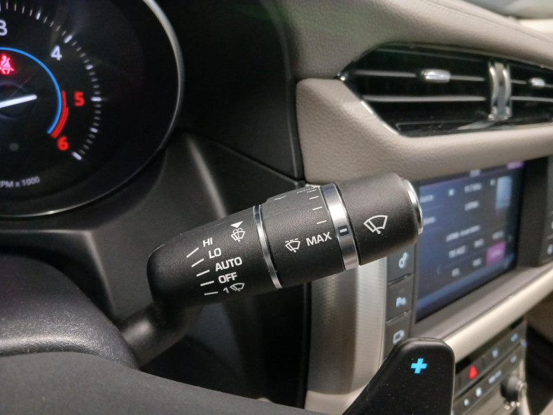 Photo 20 de l'offre de JAGUAR XF  2.0 D 180 Prestige BVA  à 15990€ chez MKP Distribution