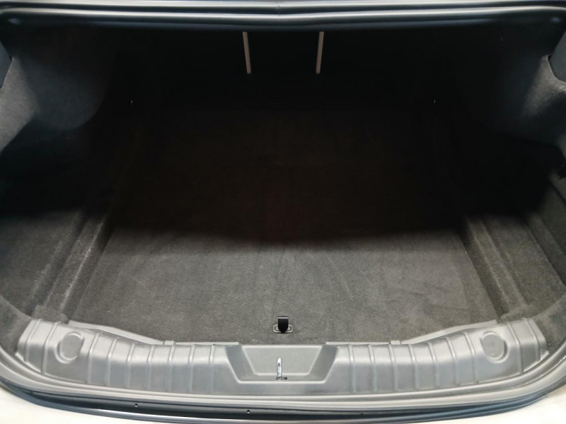 Photo 15 de l'offre de JAGUAR XF  2.0 D 180 Prestige BVA  à 15990€ chez MKP Distribution