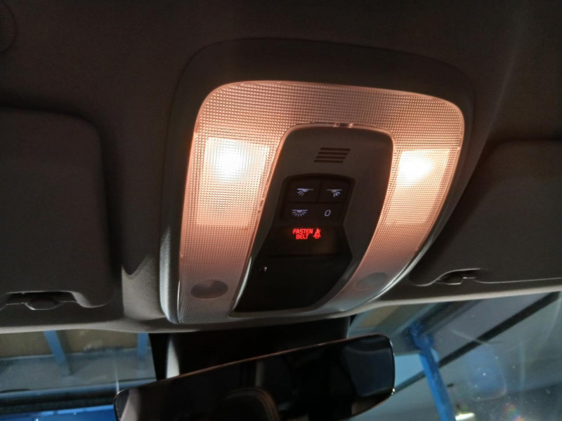 Photo 40 de l'offre de VOLVO XC60  D5 AWD 2.4 220 Summum Geartronic  à 22990€ chez MKP Distribution