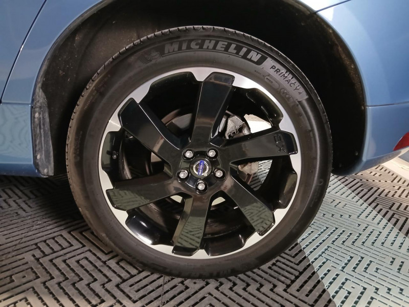 Photo 50 de l'offre de VOLVO XC60  D5 AWD 2.4 220 Summum Geartronic  à 22990€ chez MKP Distribution