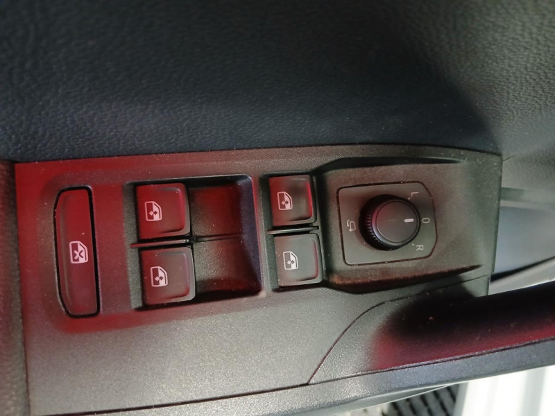 Photo 37 de l'offre de SEAT IBIZA 1.0 EcoTSI 115 FR DSG7 à 16490€ chez MKP Distribution