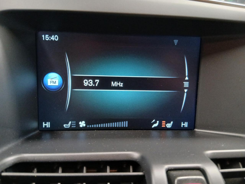 Photo 28 de l'offre de VOLVO XC60  D5 AWD 2.4 220 Summum Geartronic  à 22990€ chez MKP Distribution