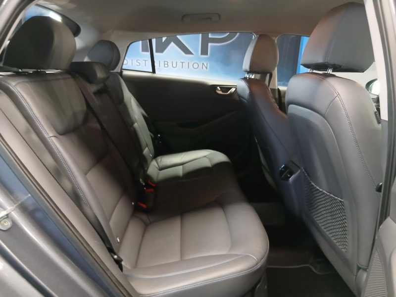 Photo 14 de l'offre de HYUNDAI IONIQ 1.6 Hybrid 141 Executive BVA à 14990€ chez MKP Distribution