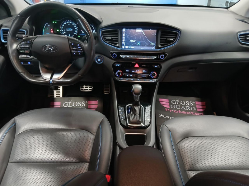 Photo 9 de l'offre de HYUNDAI IONIQ 1.6 Hybrid 141 Executive BVA à 14990€ chez MKP Distribution