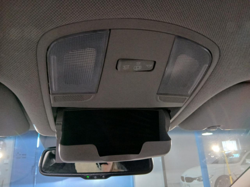 Photo 37 de l'offre de HYUNDAI IONIQ 1.6 Hybrid 141 Executive BVA à 14990€ chez MKP Distribution