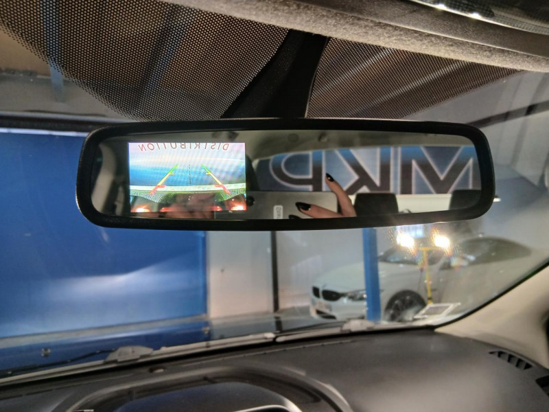 Photo 26 de l'offre de FORD RANGER DOUBLE CABINE  3.2 TDCi 200  WILDTRAK BVA à 29990€ chez MKP Distribution